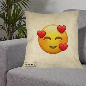 Perna Decorativa Emoji cu 3 Inimi, 40x40 cm, Crem, Husa Detasabila, Perna Inclusa, BEKZ®
