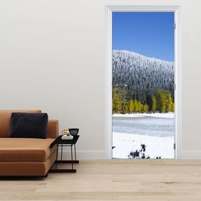 Fototapet pentru ușă - munții înzăpeziți iarna (95x205cm)