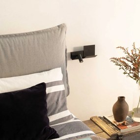 Aplica cu spot directionabil stil modern Komodo-2 ap neagra