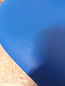 Reducere Scaun albastru OSAKA cu picioare negre a II-a calitate