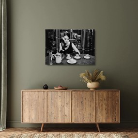 Tablou pe sticlă cu femeie (70x50 cm)