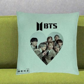 Perna Personalizata K-pop BTS Grup Fotografie in Inima, 40x40 cm, Verde Menta, Husa Detasabila, Perna Inclusa, BEKZ®