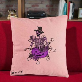 Perna Decorativa Schelet Vrajitor cu Dovleac Violet Halloween, 40x40 cm, Roz, Husa Detasabila, Perna Inclusa, BEKZ®