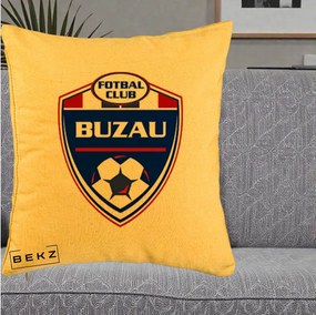 Perna Personalizata FC Buzau Fotbal, 40x40 cm, Galben, Husa Detasabila, Perna Inclusa, BEKZ®