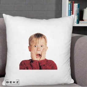 Perna Decorativa Kevin Singur Acasa, 40x40 cm, Alb Pufos, Husa Detasabila, Perna Inclusa, BEKZ®