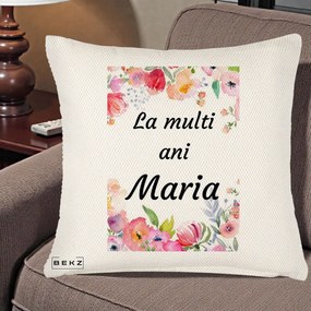 Cadou de Onomastica - Perna Personalizata La Multi Ani Maria Flori Acuarela, 40x40 cm, Crem Reliefat, Husa Detasabila, Perna Inclusa, BEKZ®