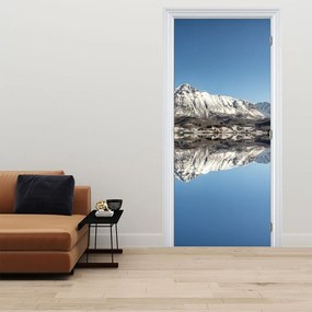 Fototapet pentru ușă - Munții și reflecția lor (95x205cm)