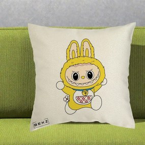 Perna Personalizata Labubu Galben Doraemon, 40x40 cm, Ecru, Husa Detasabila, Perna Inclusa, BEKZ®