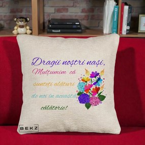 Perna Personalizata Dragii Nostri Nasi Multumim cu Flori Multicolore Colorat, 40x40 cm, Bej Canapea, Husa Detasabila, Perna Inclusa, BEKZ®