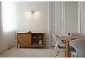 Aplică de perete argintie LED cu intensitate reglabilă din metal Omni Wall – UMAGE