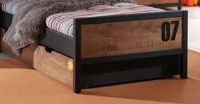 Set ALEX conține un Pat copii de 90x200cm, o lamă, o lenjerie de Pat copii, o noptieră și un Dulap camera copii cu 3 uși