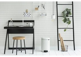 Cos pentru gunoi cu pedala Brabantia NewIcon 649032, 12 L, Inchidere usoara, Baza antiderapanta, Găleată interioară metalică, Alb