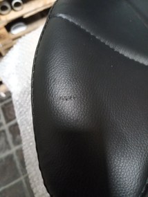 Reducere Scaun de birou negru AVOLA din piele ecologica II. calitate