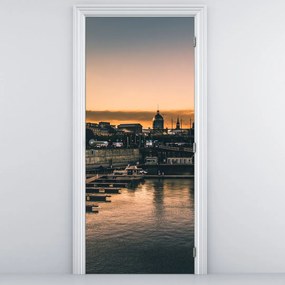 Fototapet pentru ușă - Orășel cu port (95x205cm)