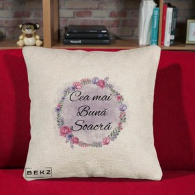 Cadou pentru Soacra - Perna Personalizata Cea mai Buna Soacra cu Coronita Flori Roz si Mov, 40x40 cm, Bej Canapea, Husa Detasabila, Perna Inclusa, BEKZ®