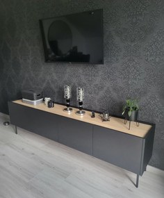 Comodă TV cu picioare metalice Desin 220 cm - negru mat / stejar nagano