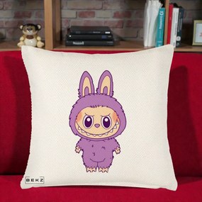 Perna Personalizata Labubu Violet Solo, 40x40 cm, Crem Reliefat, Husa Detasabila, Perna Inclusa, BEKZ®