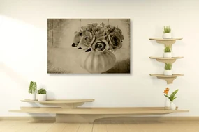 Tablou trandafiri în vază în design sepia