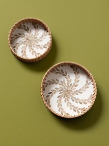 Tăvi decorative rotunde din trestie și rășină, set 2 bucăți, albe, cu frunze din lemn încrustate, 5 x 32 cm, „Feuillage”
