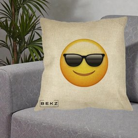 Perna Decorativa Emoji Cool Ochelari, 40x40 cm, Crem, Husa Detasabila, Perna Inclusa, BEKZ®