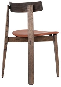Scaune de dining maro/maro coniac 2 buc. din lemn de stejar Nora – Gazzda