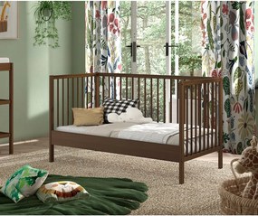 Pătuț maro din lemn de fag cu latură detașabilă/cu înălțime reglabilă 70x140 cm Dino – Vipack