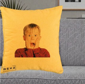 Perna Decorativa Kevin Singur Acasa, 40x40 cm, Galben, Husa Detasabila, Perna Inclusa, BEKZ®