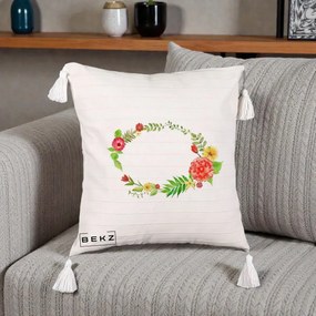 Perna Decorativa Coroana Florala Acuarela, 40x40 cm, Bej cu Franjuri, Husa Detasabila, Perna Inclusa, BEKZ®