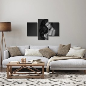 Tablou - Portretul unei femei seducătoare, alb-negru (90x60 cm)