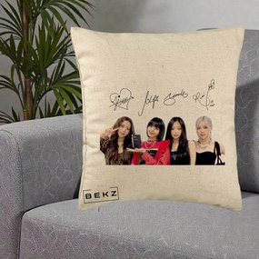 Perna Personalizata K-pop BLACKPINK Semnaturi, 40x40 cm, Bej, Husa Detasabila, Perna Inclusa, BEKZ®
