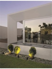 Tarus cu spot LED orientabil pentru iluminat exterior IP65 STAKE III