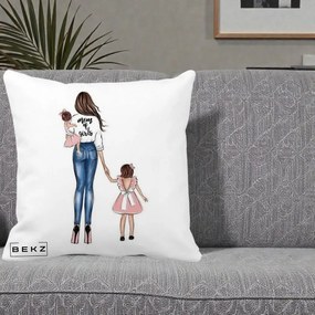 Cadou pentru Mama - Perna Personalizata Mom of Girls Mama cu Fetele, 40x40 cm, Alba Mata, Husa Detasabila, Perna Inclusa, BEKZ®