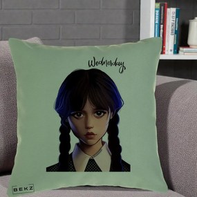 Perna Personalizata Wednesday Addams Portret Realist, 40x40 cm, Verde, Husa Detasabila, Perna Inclusa, BEKZ®