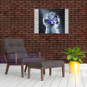 Tablou pe sticlă - Fluture violet pe perete (70x50 cm)