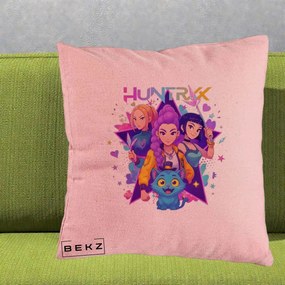 Perna Personalizata K-pop HUNTRX Trio cu Pisica Stele, 40x40 cm, Roz, Husa Detasabila, Perna Inclusa, BEKZ®