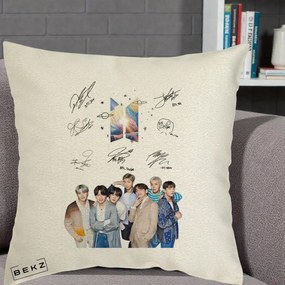 Perna Personalizata K-pop BTS Autografe Toti Membrii Fotografie, 40x40 cm, Ecru, Husa Detasabila, Perna Inclusa, BEKZ®