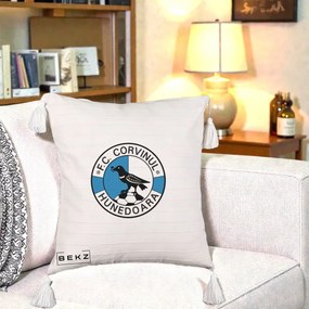 Perna Personalizata FC Corvinul Hunedoara Fotbal, 40x40 cm, Bej cu Franjuri, Husa Detasabila, Perna Inclusa, BEKZ®
