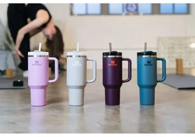 Termos violet 1,18 l Quencher H2.O FlowState – Stanley