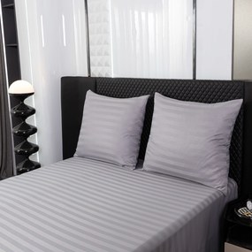 Lenjerie de pat hoteliera din microfibra JASMINE gri deschis - dunga 2 cm, buzunar hotelier Dimensiune lenjerie de pat: 70 x 90 cm | 140 x 220 cm