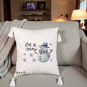 Perna Decorativa Let It Snow Om de Zapada, 40x40 cm, Bej cu Franjuri, Husa Detasabila, Perna Inclusa, BEKZ®