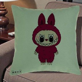 Perna Personalizata Labubu Rosu-Visiniu Solo, 40x40 cm, Verde, Husa Detasabila, Perna Inclusa, BEKZ®