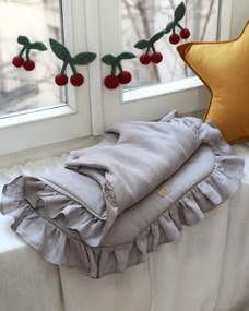 Sac de dormit pana la 9 luni, In Gri cu volanase by BabyLy cu umplutura antialergica BabySoft , marimea S, 2 TOG pe tot parcursul anului