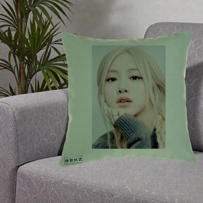 Perna Personalizata K-pop BLACKPINK Rose cu Jucarie de Plus, 40x40 cm, Verde, Husa Detasabila, Perna Inclusa, BEKZ®