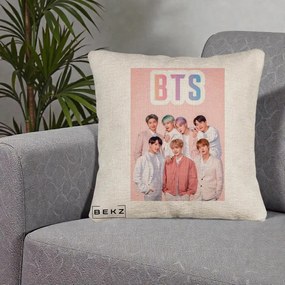 Perna Personalizata K-pop BTS Foto Grup cu BTS si Fond Roz Pastel, 40x40 cm, Bej Canapea, Husa Detasabila, Perna Inclusa, BEKZ®