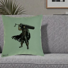 Perna Personalizata Berserk Guts Luptatorul Negru, 40x40 cm, Verde, Husa Detasabila, Perna Inclusa, BEKZ®