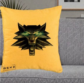 Perna Decorativa The Witcher Wolf Head, 40x40 cm, Galben, Husa Detasabila, Perna Inclusa, BEKZ®