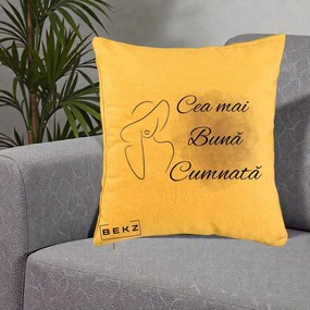 Cadou pentru Cumnata - Perna Personalizata Cea mai Buna Cumnata cu Silueta Dama si Pete Violet, 40x40 cm, Galben, Husa Detasabila, Perna Inclusa, BEKZ®