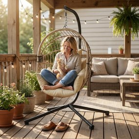 Outsunny Fotoliu tip ou suspendat, Scaun hamac/leagăn interior și exterior, Coș pliabil, Pernă căptușită, Kaki | Aosom Romania