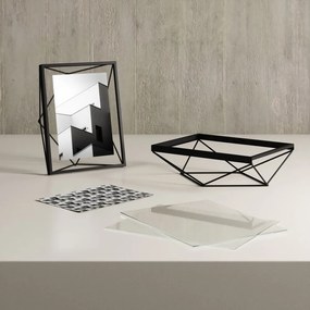 Ramă foto neagră de masă /de perete din metal 23x18 cm Prisma – Umbra