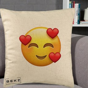 Perna Decorativa Emoji cu 3 Inimi, 40x40 cm, Bej, Husa Detasabila, Perna Inclusa, BEKZ®